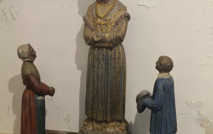 Les neuf statues de notre dame de la salette de Plappeville