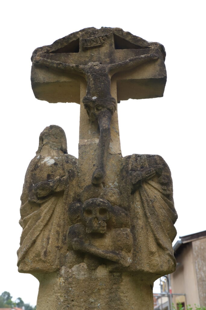 Croix Médar, face arrière