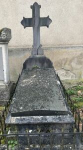 Tombe Olivier Lennuyeux