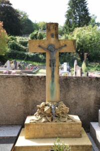 Tombe du Chanoine Victor Schmitt